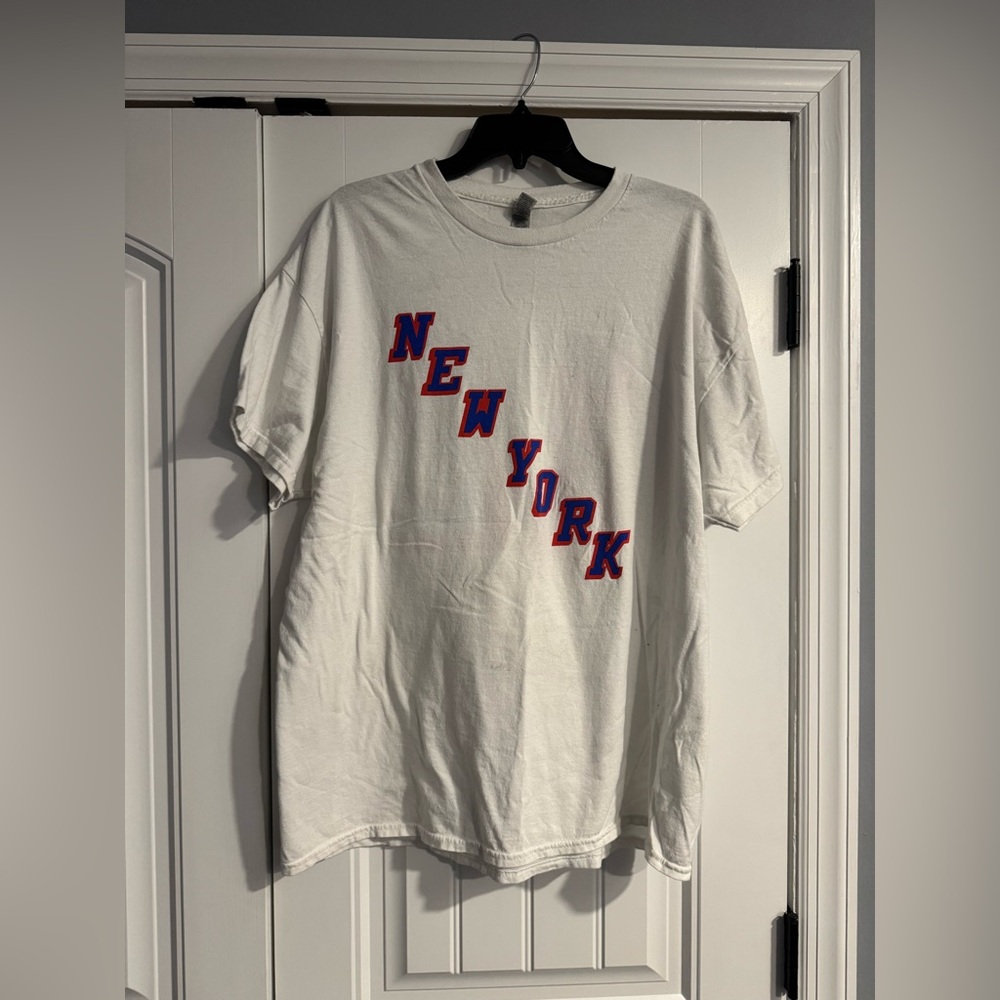 New York Rangers 2022 Playoffs New York Mens Shirt Size XL